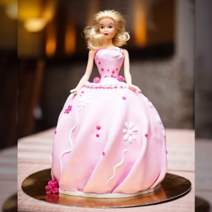 Tort Barbie