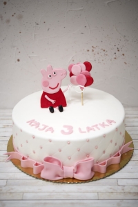 Tort Świnka Peppa 3