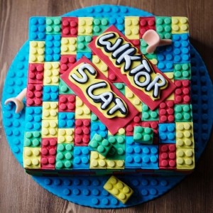 Tort Lego